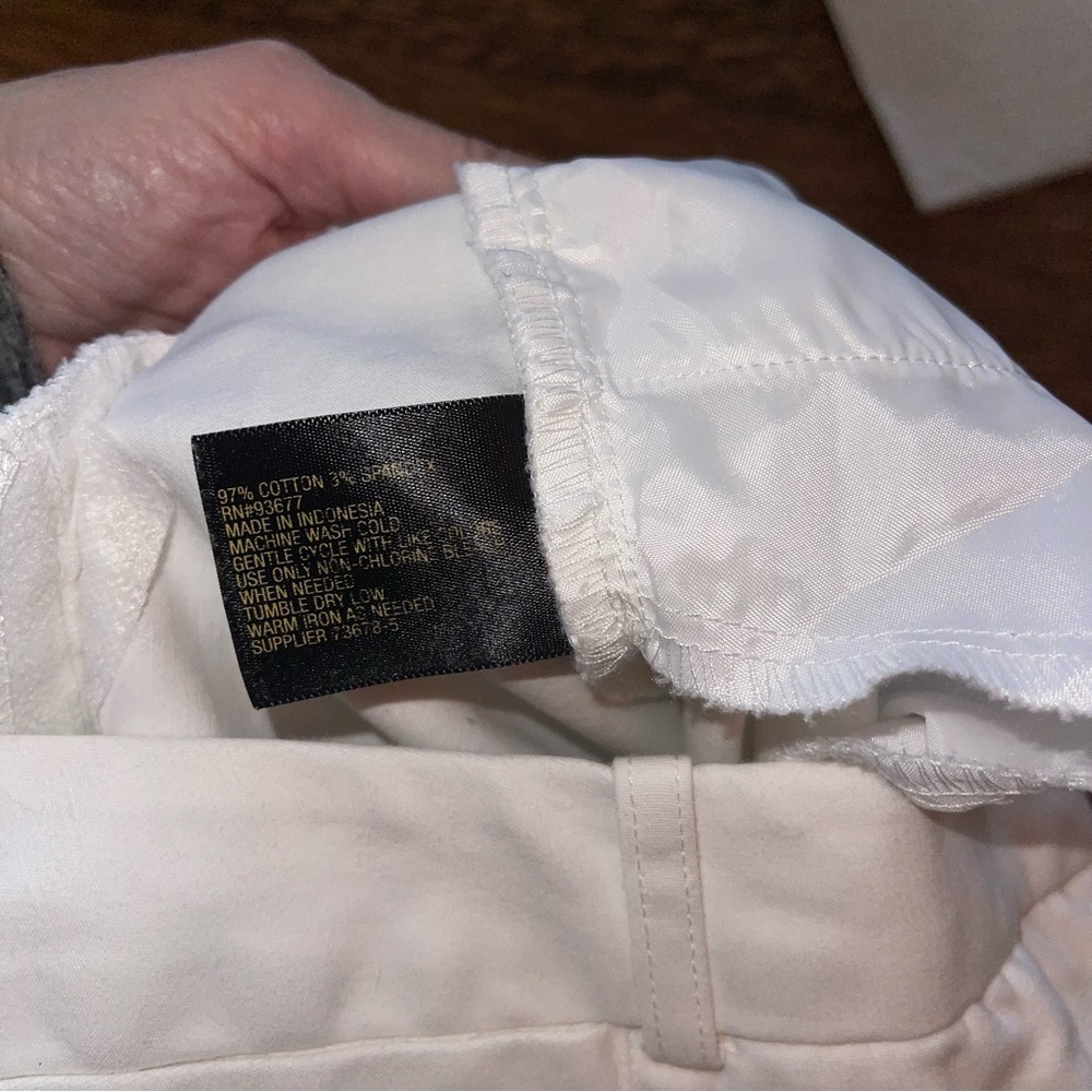 Worthington White Pants 4 - Picture 6 of 6